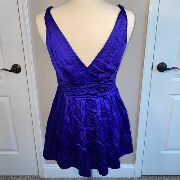 - Beautiful DKNY peplum silk top 12 EUC - Picture 5 of 5